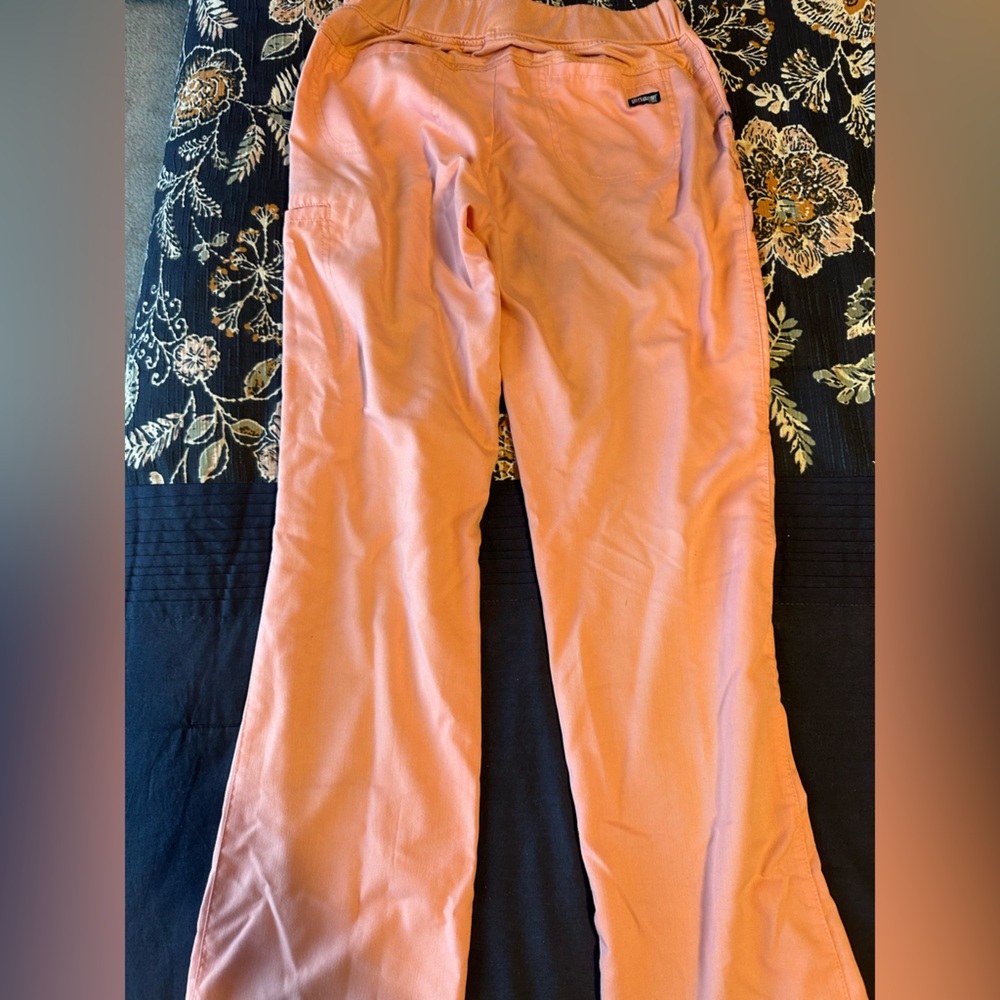 Greys Anatomy scrub set (top and bottoms)